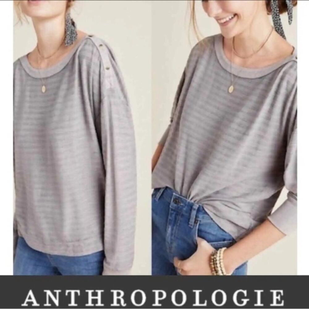 ANTHROPOLOGIE Delilah Button Shoulder Top SZ M
